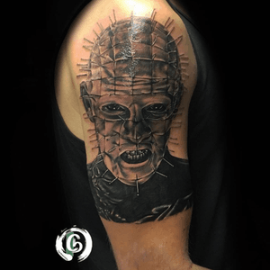 Hellraiser!! Done today.....first time iv done this design so my eyes are still hurting 🤣 This was used as a cover up too, an old tattoo is hiding underneath his jacket 👌🏻 Thanx Steve ✌🏻 Proudly sponsored by @tattoolandsupplies #teamtattooland #tattoolanduk #tattoos #tattoo @worldfamousinks #ukartist @hustlebutterdeluxe @totaltattoo #creativechaos #ladytattoers #phoenixbodyart #willenhall #clairebraziertattoo #hellraiser #horror #horrortattoo
