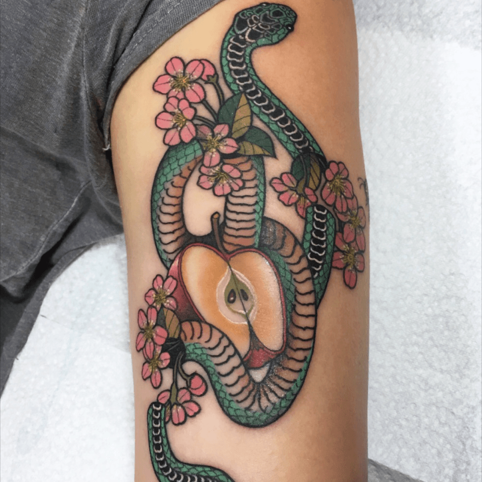 17 Killer Dagger Tattoo Designs  Female Tattooers