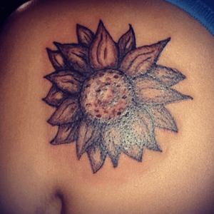 #flower #shoulder #tattoo #gazilla 