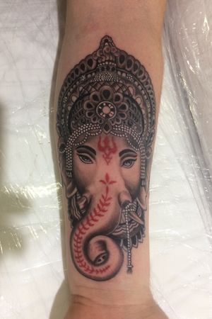 #ganesh #balckandgrey #tattoooriental #blackandgrey #blackandgreytattoo #religious #religioustattoo 