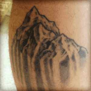 Tattoo i got for my completion of the Appalachian Trail which runs from Georgia to Maine 2186 miles. Took me six months and two weeks. #mountaintattoo #appalachiantrail #blackandgrey 