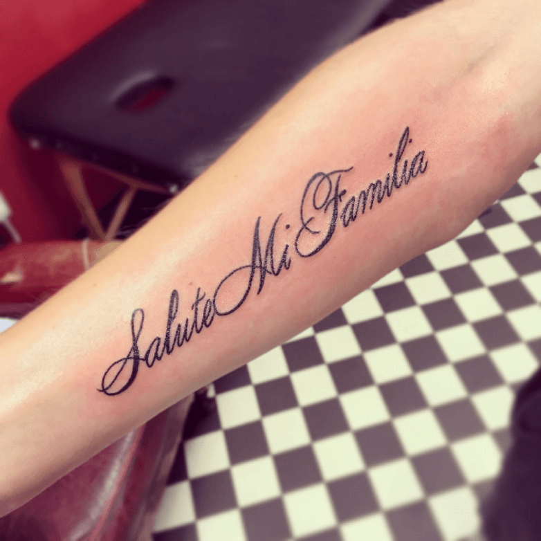 Key tattoo  Salute Mi Familia  Lettering Tattoo done by  Facebook