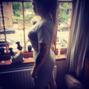 Visiting home after being away for 9months🙈 #homebound #ironbridge #secondhome #vikingtattoo #Vikingstyle 
