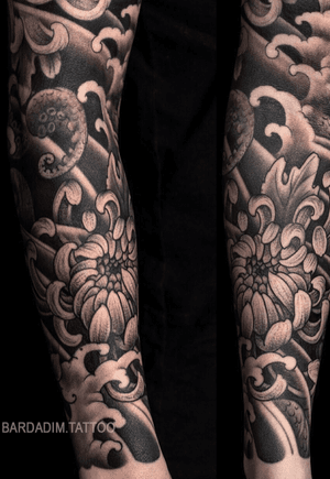 japanese sleeve. Japanese tattoo. Full sleeve. Chrysanthemum tattoo