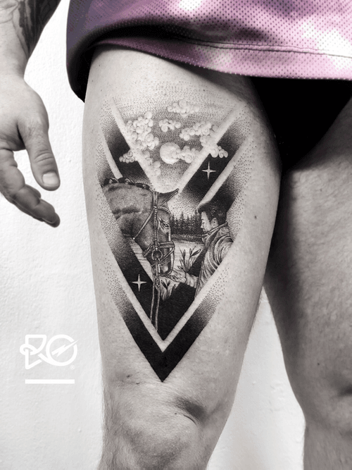 By RO. Robert Pavez • Between the sun and night ➖ Studio Zoi tattoo Stockholm 🇸🇪 • 2018  • #engraving #dotwork #etching #dot #linework #geometric #ro #blackwork #blackworktattoo #blackandgrey #black #tattoo #fineline