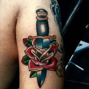 Dagger tattoo #tattoos #dagger #traditional #traditionaltattoo #tattooartist #tattooart #color #colorful 