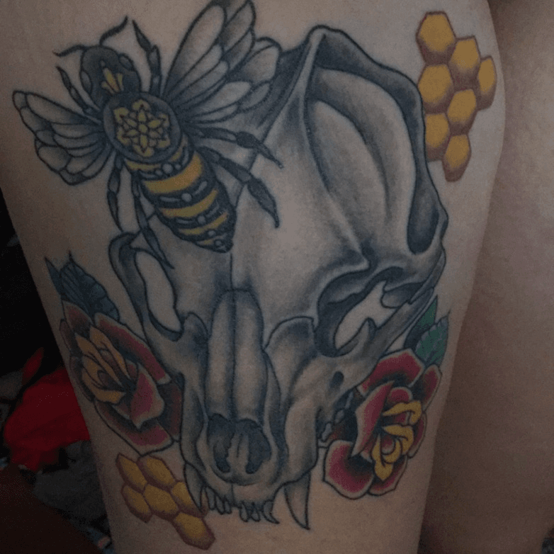 Beltane Bee Tattoo - Custom raccoon skull with mushrooms and carnivorous  plants! 🍄🌱 Books are open for September REQUEST FORM IN BIO ^ Stencil :  @tattooproton Ink: @pantheraink & @intenzetattooink Needles:  @kingpintattoosupply