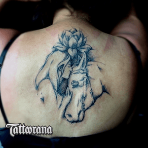 #tattoorana #alextakahashi #horsetattoo #blackandgrey 