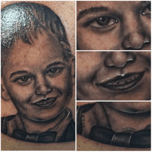 First session piece on my friends mom...done with bishop rotary and ron myers greywash #portrait #portraitartist #artist #blackandgrey #detail 