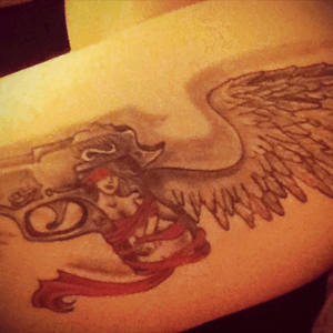 One of my #favourite pieces. My #wing #gun #sexy. 