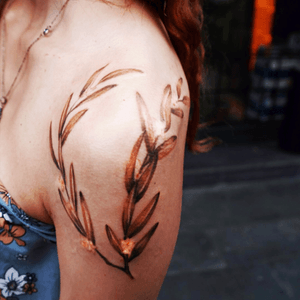 Done at draft art tattoo #leaf 