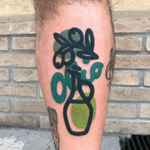 #mambotattooer - #tattoo on #calf - #olives #oliveoil #branchofoils #jug in #green & #black 
