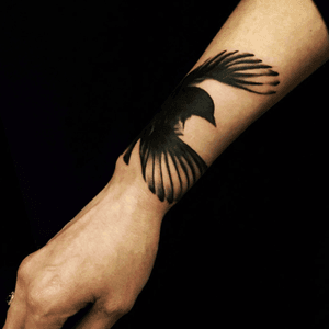 #LuPariselli #blackbird#bird#armband 