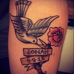 First tattoo to celebrate the birth of my son Jonah. Love it! Cant wait to add to my collection now! :) #dove #trad #traditional #traditionaldove #neonwolf