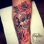 #riquecorner #traditional #rose #skull #tattooartist 