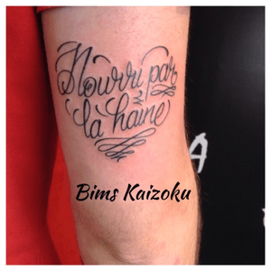 #bims #bimstattoo #bimskaizoku #coeur #heart #letters #lettering #typography #blackwork #blxckink #blxckwork #tatouage #paristattoo #tattoo #tattoos #tattooed #tattooartist #tatted #tattoolife #tattooer #tattooart #tattrx #ink #inked #paris #paname #france #french