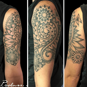 #tattoo #tattooed #ink #inked #blacklines #dots #art #tattooart #flower #flowertattoo #mandala #mandalatattoo #girlytattoo #czechrepublic #pavluss