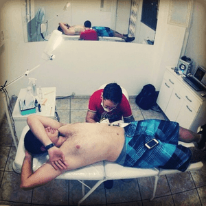 Tatuando #jeffinhotattow #tattooartist #tattooist #tatuador 