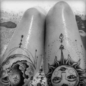 The legs 😍😍 #sun #moon 