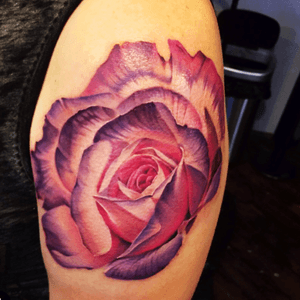 Delaney Ink #flower #rose #purple #purplerose #hyperrealism 