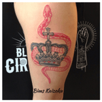 #bims #bimskaizoku #bimstattoo #queen #snak #vipere #serpent #couronne #red #colors #tatouage #tattoo #tattoos #tattooed #tattooartist #tattooart #tattooer #tattoolife #ink #inked #paristattoo #paname #paris #france #french #capitals #tatoueurparis