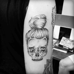 #skull #girl #skulltattoo #death #fresh 