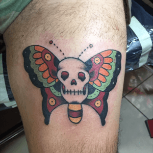 Buttlerfly and skull