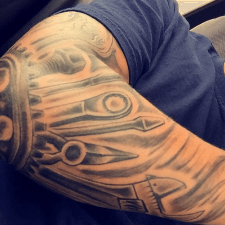 Gear head  Gear head tattoo Sleeve tattoos Hand tattoos