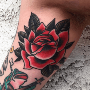 Rose #tattoo #traditional 