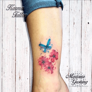 Watercolor flowers and butterfly tattoo#tattoo #tatuaje #tattooed #marianagroning #karmatattoo #mexico #cdmx #watercolor #watercolortattoo #colortattoo #flowertattoo #flower #flowers #butterfly #tatuadora #mexicoDf 