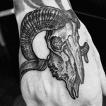 Ram skull #ramskull #hand 