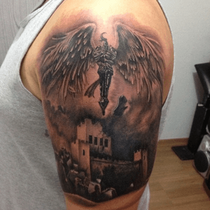 Angel tattoo muralha jericó 
