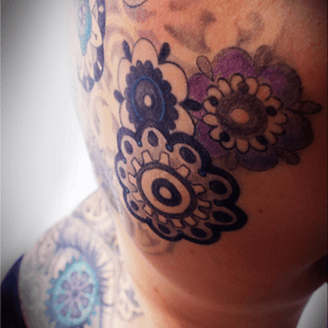 Steampunk eye piece by Maggie Shields (Studio 4 Tattoo) #steampunktattoo #eyetattoo #floral #backpiece #gears #steampunk #flowertatttoo 