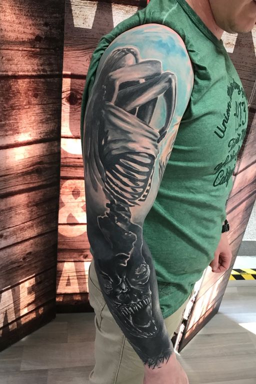 Flash tattoo