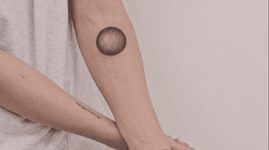 Handpoked tattoo :: sphere tattoo 