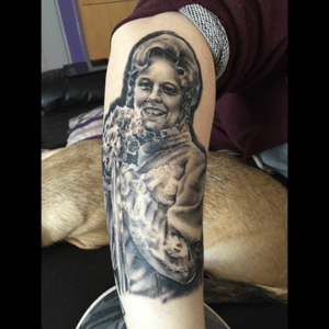 Healed portrait of my Nan done by Jemmy Showler at Art La Vey tattoo studio Newcastle UK #JemmySchowler #Newcastle #UK #Portrait #BlackandGrey #Realism #familyPortrait #MemorialTattoo #ArtLaVey 