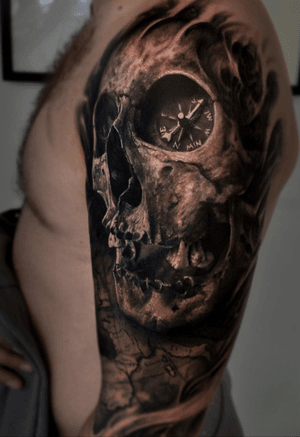#skull #skulltattoo #compass #horror #evil #tattoo #vainiusanomaly #realism #realistic #realistictattoo #blackandgrey #3d
