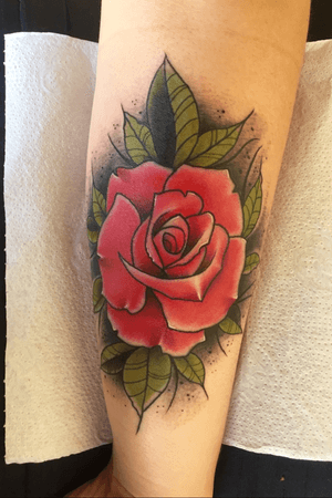 Cover up tattoo rose  by @ leandrosaraivatattoo