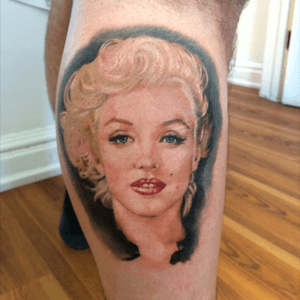 From the master Luis #puedmag #marilyntattoo #marilynmonroe 