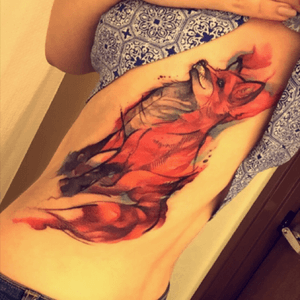 I got my first tattoo at Outer Limits Tattoo in Long Beach, California earlier this year - the artist was Jorell Elie and he gave life to this stunning watercolour fox 💕