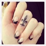 Club filgaree style tattoo #finger #club 