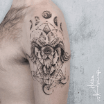Ram skull tattoo metatron cube sacred geometry moon cylces dotwork tattoo hysteria tattoo amsterdam