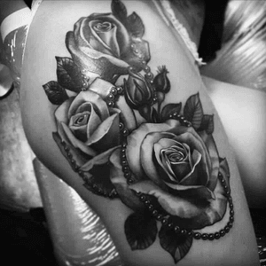 Seriously want this done..... soon! #thighpiece #thigh #needtolooseweight