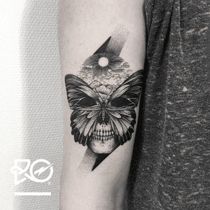 By RO. Robert Pavez • Sweet Death Butterfly • Studio Nice Tattoo • Stockholm - Sweden 2017 • Please! Don't copy® • #engraving #dotwork #etching #dot #linework #geometric #ro #blackwork #blackworktattoo #blackandgrey #black #tattoo 