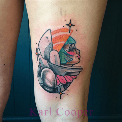 ✨🚀✨ By Karl Cooper #oldschool #traditional #neotraditional #space #scifi #colour #tattoooftheday #girl 