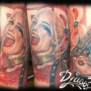 Realistic colour portrait of Harley Quinn