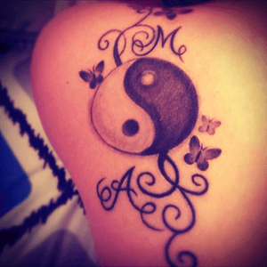 Loving myself. #tattoo #goodandbad #yingyang 