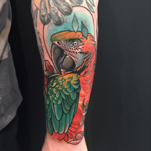 Macaw on my favorite client! rasmus and his jungle sleeve :D next time! Elephant!! 😎✊🏻