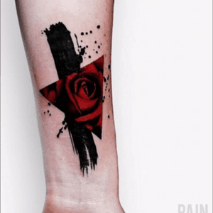 #black #red #rose #blackwork #triangle #abstract 
