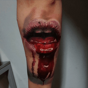 Tattoo by Alexander Yanitskiy #blood#lips#horror#alexander#yanitskiy